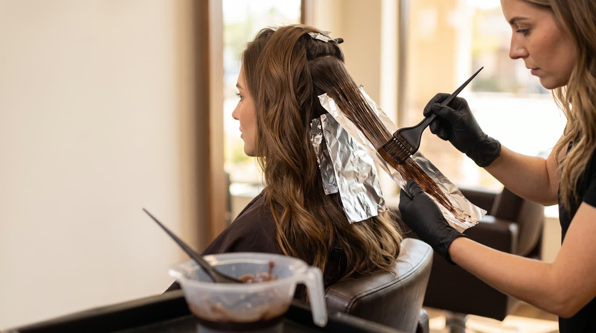 Pide cita para hacerte mechas en Lugo